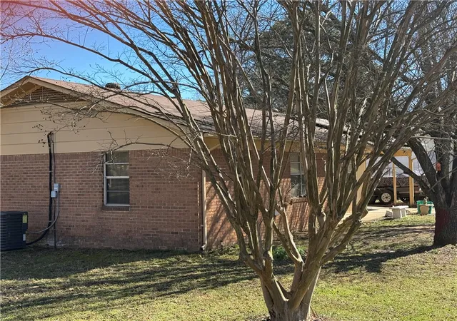 Homes for sale in Ola, AR | 403 6Th St, Ola, AR 72853 | MLS# 1336079