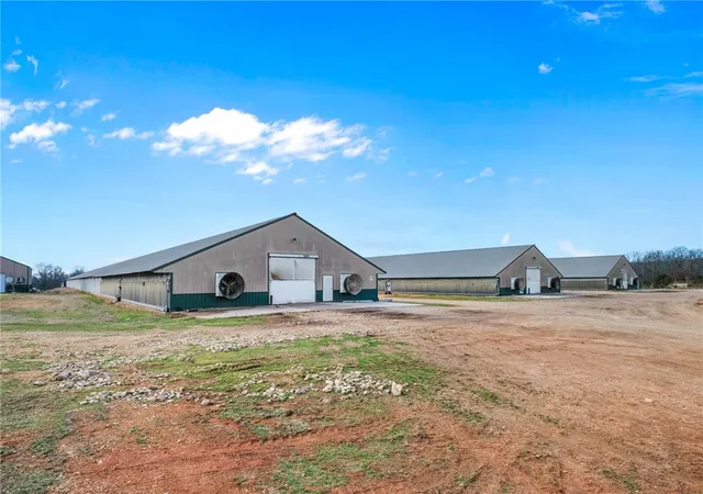 4th image of 17080 Lonnie Graggs Rd, Lincoln, AR 72744 | MLS# 1336086