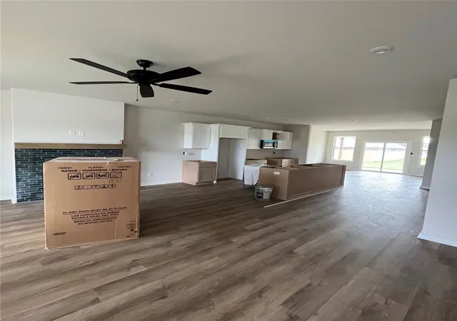 2nd image of 2306 N Zane St, Siloam Springs, AR 72761 | MLS# 1336025