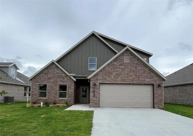 1st image of 2304 N Zane St, Siloam Springs, AR 72761 | MLS# 1336027