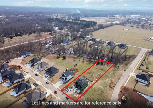 2nd image of 949 Red Cedar Pl, Rogers, AR 72756 | MLS# 1335763