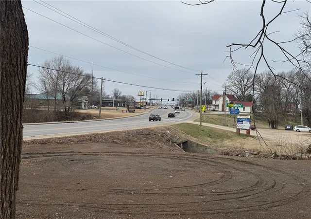 1st image of 180 W Main St, Farmington, AR 72730 | MLS# 1336285