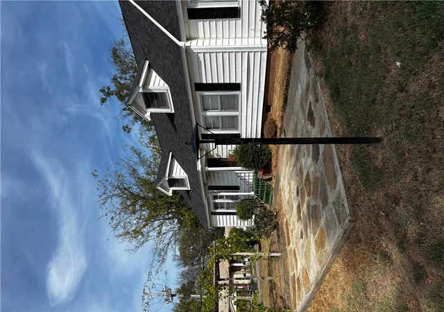 Photo 2 of Single family home for sale at 1008 W College St, Ozark, AR 72949 | MLS# 1336348 | Listing updated on 2026-09-25