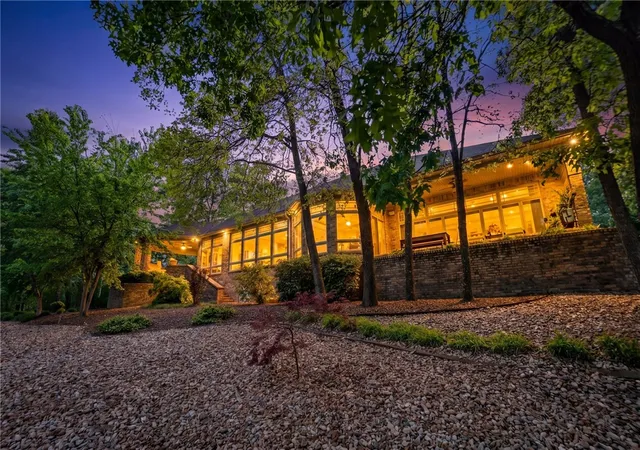 3rd image of 16 Ellwood Cir, Bella Vista, AR 72715 | MLS# 1336346