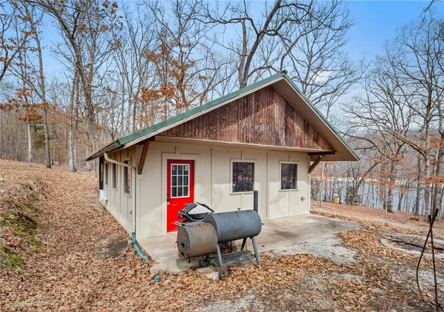 Homes for sale in Garfield, AR | 22288 Sunrise Cove Rd, Garfield, AR 72732 | MLS# 1335137