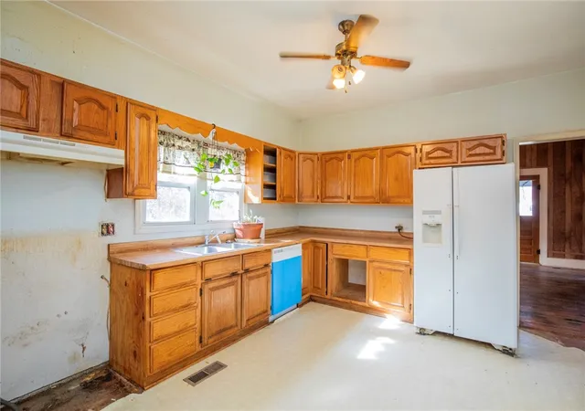 5th image of 407 N Pittman St, Prairie Grove, AR 72753 | MLS# 1336478