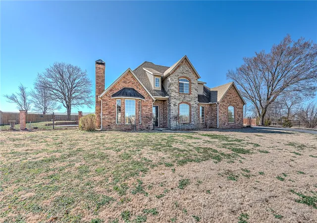 Homes for sale in Elm Springs, AR | 515 Candlelight Cir, Elm Springs, AR 72762 | MLS# 1336506
