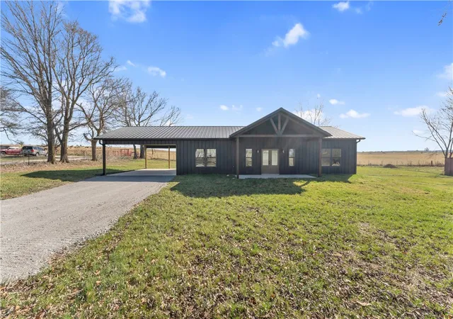 Homes for sale in Hindsville, AR | 292 Madison St, Hindsville, AR 72738 | MLS# 1336596