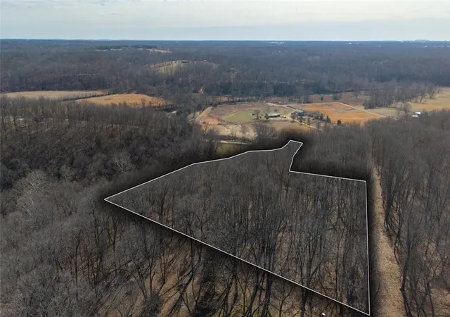 Photo 3 of Land for sale at Tbd Sugar Crk Rd, Bentonville, AR 72712 | MLS# 1336772 | Listing updated on 2026-02-22