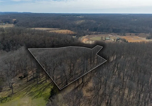 Photo 4 of Land for sale at Tbd Sugar Crk Rd, Bentonville, AR 72712 | MLS# 1336772 | Listing updated on 2026-02-22