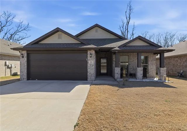Homes for sale in Bentonville, AR | 531 Nw 59th Ave, Bentonville, AR 72713 | MLS# 1337038