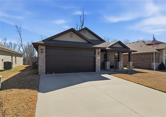 Homes for sale in Bentonville, AR | 531 Nw 59Th Ave, Bentonville, AR 72713 | MLS# 1337038
