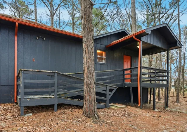 3rd image of 6 Rancho Vista Ln, Holiday Island, AR 72631 | MLS# 1337032