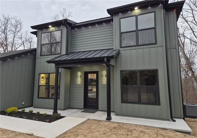3rd image of 18 Dunstable Dr, Bella Vista, AR 72714 | MLS# 1336880