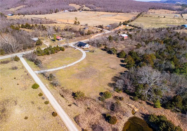 3rd image of 3703 Hwy 66, Leslie, AR 72645 | MLS# 1337015