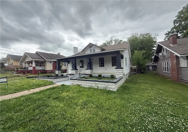 2nd image of 1012 24th St, Fort Smith, AR 72901 | MLS# 1337283