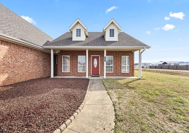 3rd image of 1601 Viney Grove Rd, Prairie Grove, AR 72753 | MLS# 1337228