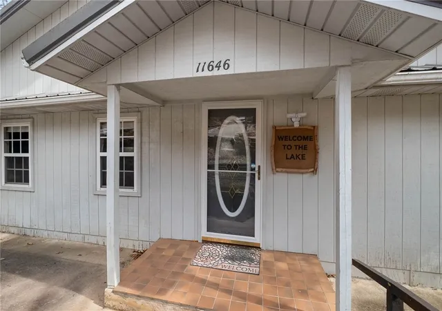 Homes for sale in Garfield, AR | 11646 Cedar Dr, Garfield, AR 72732 | MLS# 1337208