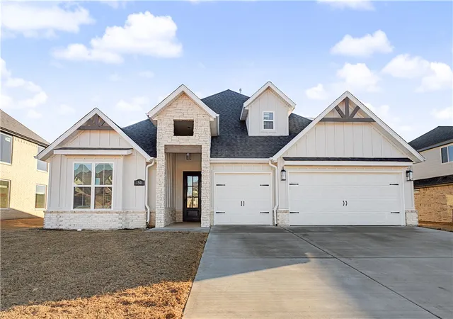 2nd image of 1141 Canyon Maple St, Centerton, AR 72719 | MLS# 1336519
