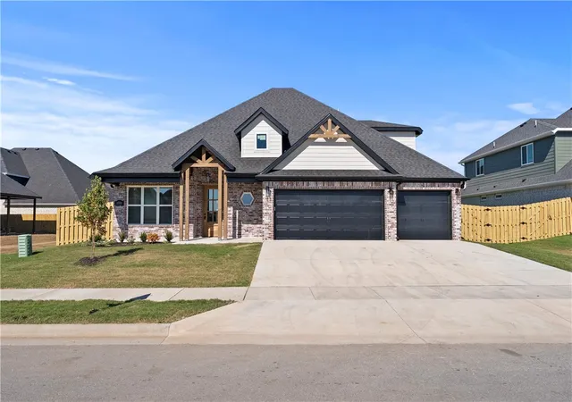 5th image of 1121 Canyon Maple St, Centerton, AR 72719 | MLS# 1336515