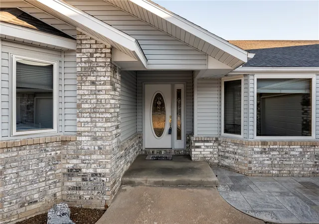 2nd image of 10 Oniell Dr, Bella Vista, AR 72715 | MLS# 1336896