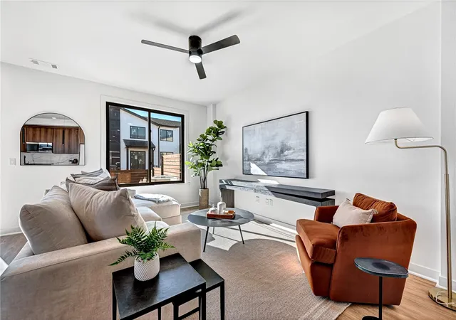 3rd image of 1130 Emilia Ave, Lowell, AR 72745 | MLS# 1337436
