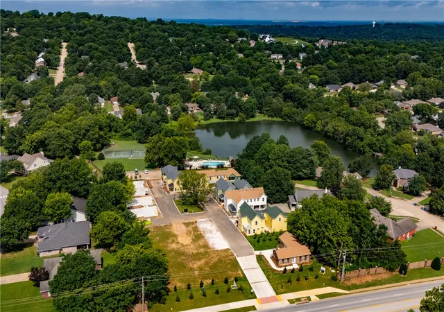 30th image of 2768 Black Walnut Cir, Fayetteville, AR 72701 | MLS# 1337437