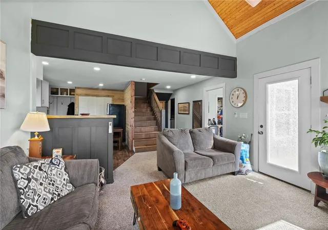 3rd image of 101 Broadview Rd, Sulphur Springs, AR 72768 | MLS# 1337592