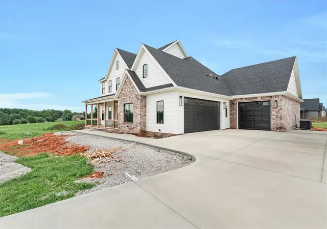 3rd image of 19060 Magnolia Meadows, Fayetteville, AR 72704 | MLS# 1337669