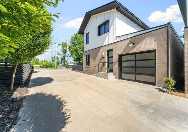 1st image of 614 Nw Bike Ct, Bentonville, AR 72712 | MLS# 1336242