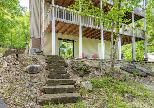 Photo 2 of Single family home for sale at 21995 Indian Blf Rd, Garfield, AR 72732 | MLS# 1337748 | Listing updated on 2026-09-23