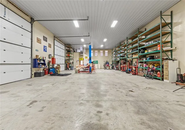 4th image of 379 14 Hwy, Lead Hill, AR 72644 | MLS# 1337833