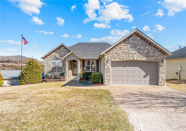 Homes for sale in Branson, MO | 762 Showplace Gateway, Branson, MO 65616 | MLS# 1337891