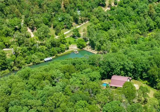 2nd image of 482 County Road 332, Eureka Springs, AR 72632 | MLS# 1337962