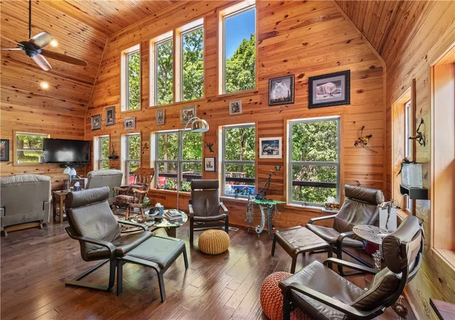5th image of 482 County Road 332, Eureka Springs, AR 72632 | MLS# 1337962