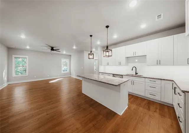 Photo 2 of Single family home for sale at 17 Kirkcolm Dr, Bella Vista, AR 72715 | MLS# 1338209 | Listing updated on 2026-09-01