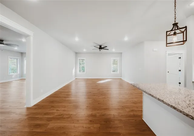 Photo 3 of Single family home for sale at 17 Kirkcolm Dr, Bella Vista, AR 72715 | MLS# 1338209 | Listing updated on 2026-09-01