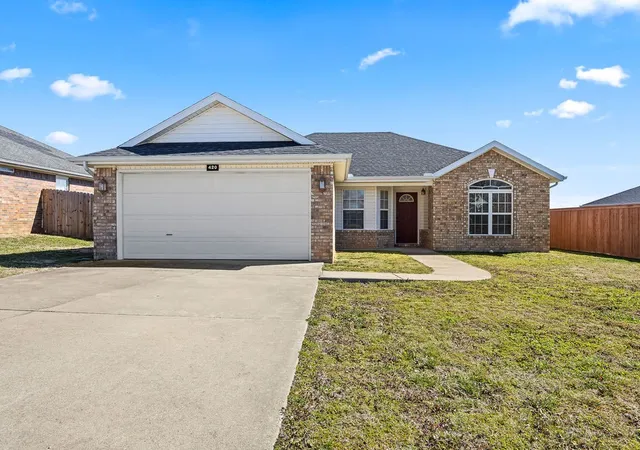 1st image of 420 Brookfield Dr, Centerton, AR 72719 | MLS# 1338218