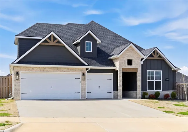 Homes for sale in Pea Ridge, AR | 2109 Bergman Rd, Pea Ridge, AR 72751 | MLS# 1336726