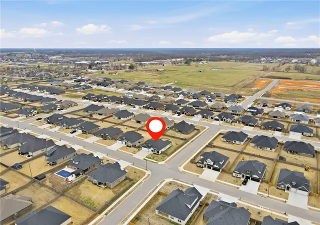 Homes for sale in Pea Ridge, AR | 2109 Bergman Rd, Pea Ridge, AR 72751 | MLS# 1336726