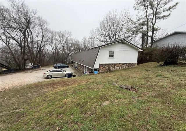 Homes for sale in Harrison, AR | 705 N Rowland St, Harrison, AR 72601 | MLS# 1338289
