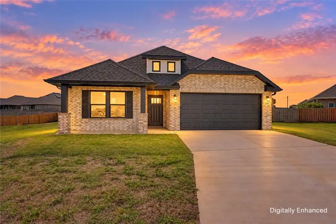Photo 1 of Single family home for sale at 2500 Quince Ct, Bentonville, AR 72712 | MLS# 1338325 | Listing updated on 2026-10-22