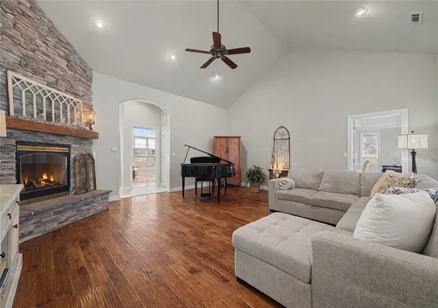 4th image of 6398 Wrens Nest Cvs, Springdale, AR 72762 | MLS# 1338363