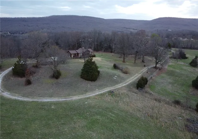2nd image of 1426 Cr 921, Alpena, AR 72611 | MLS# 1338353