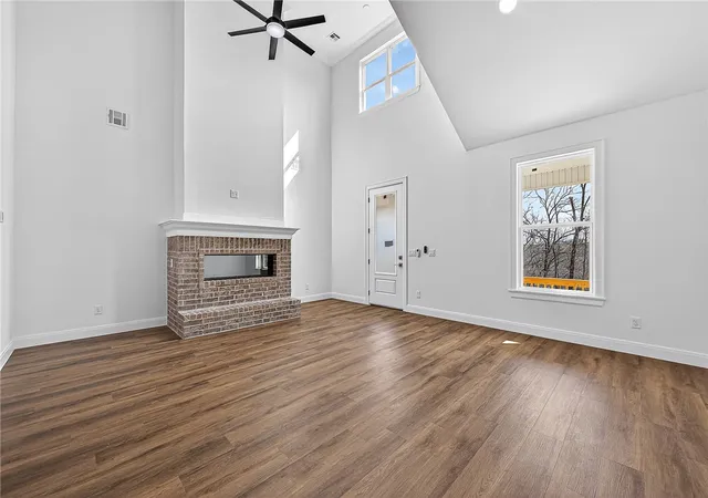 3rd image of 2 Foshee Ln, Bella Vista, AR 72715 | MLS# 1338400