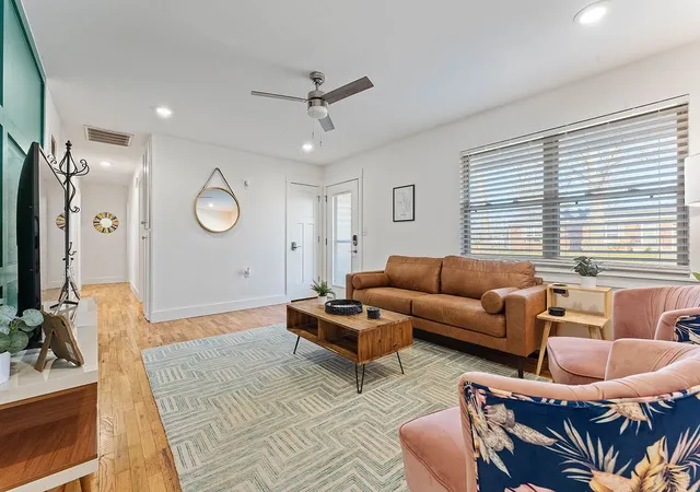 3rd image of 407 Nw H St, Bentonville, AR 72712 | MLS# 1338665