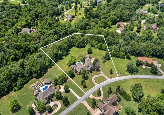 Photo 2 of Mansion for sale at 11091 Timarron Dr, Bentonville, AR 72712 | MLS# 1338596 | Listing updated on 2026-08-27