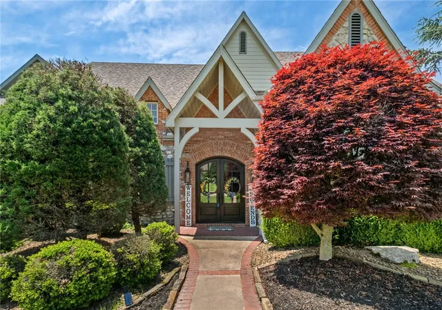 Photo 3 of Single family home for sale at 11091 Timarron Dr, Bentonville, AR 72712 | MLS# 1338596 | Listing updated on 2026-08-27