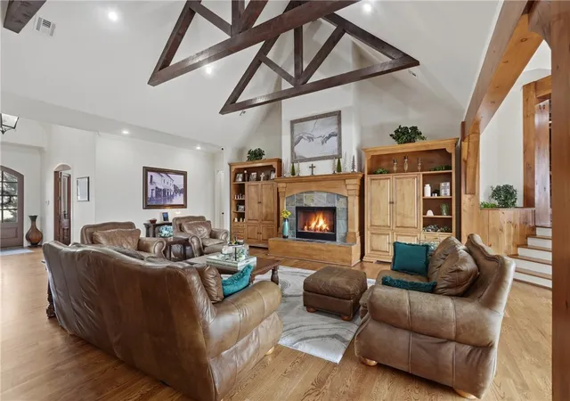 Photo 4 of Single family home for sale at 11091 Timarron Dr, Bentonville, AR 72712 | MLS# 1338596 | Listing updated on 2026-08-27