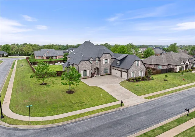 Homes for sale in Cave Springs, AR | 309 Timber Ridge St, Cave Springs, AR 72718 | MLS# 1337587